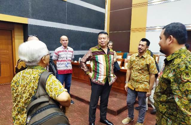 TB Hasanuddin Kritik KSP karena Umumkan Rencana Monitor WNI Eks ISIS