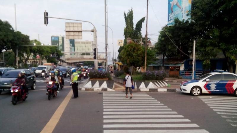 Hoaks, Penutupan Jalan Dari dan Menuju Jakarta