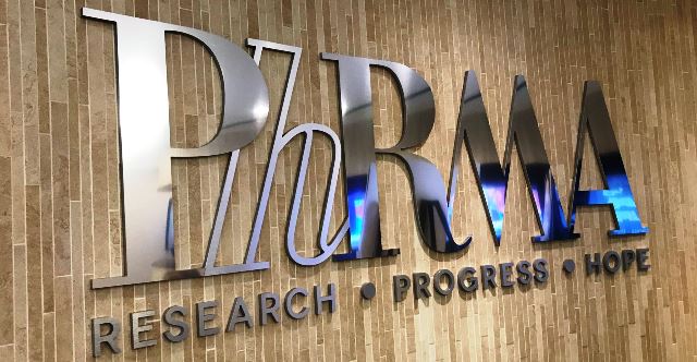 Mereka yang Mereguk Keuntungan dari Wabah Virus Corona