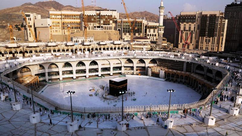 Bulan Ramadhan, Arab Saudi Larang Salat Tarawih di Masjidil Haram dan Nabawi