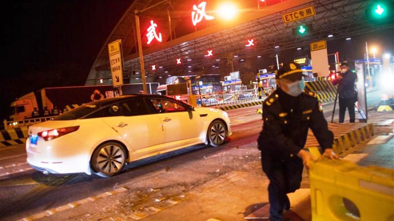 “Lockdown” Berakhir, Warga Wuhan Bersukacita