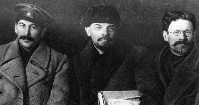 Stalin, Lenin dan Leon Trotsky