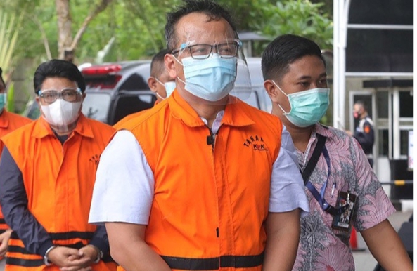 Masa Tahanan Dua Tersangka Suap Benur Diperpanjang