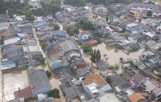 Jangan Salahkan Air dan Kalinya Ketika Banjir Terjang Jakarta