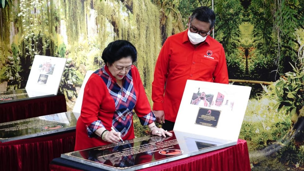 Megawati Resmikan 25 Kantor Baru PDI Perjuangan