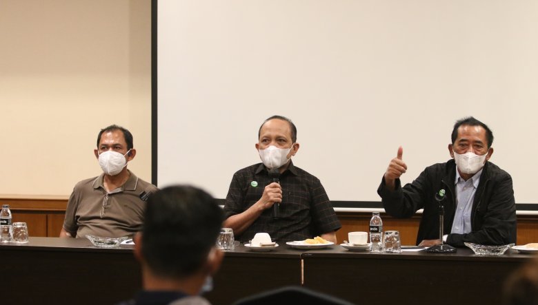 Sejumlah ketua Kadin daerah saat menggelar keterangannya terkait dukungan Munas Kadin di Kendari, bertempat di Jakarta (Ist)