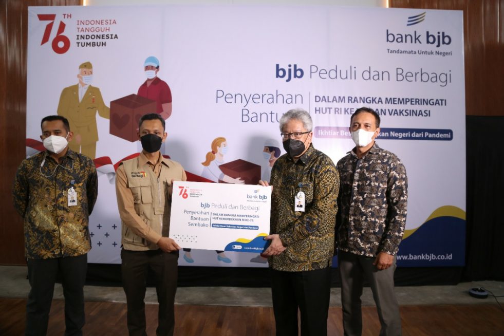 Semangat bjb Meriah Hari Ulang Tahun Kemerdekaan RI ke-76 bersama bank bjb
