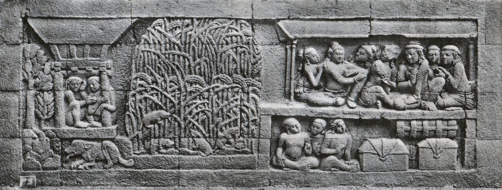 Relief Flora di Panel Candi Borobudur