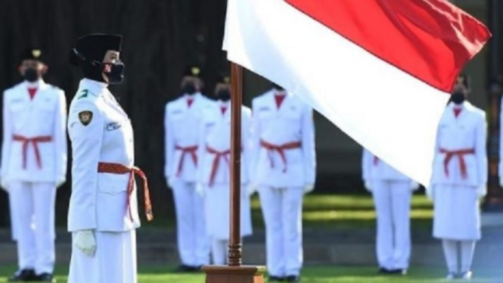 PASKIBRAKA : (dulu) Pasukan Pengérék Bendera Pusaka