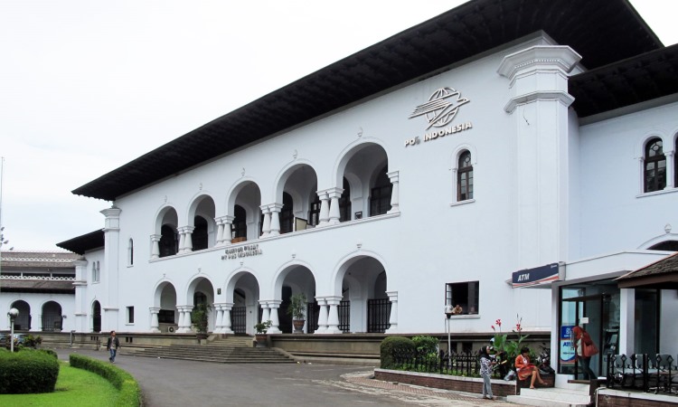 On This Day: 27 September 1945 – Pengambilalihan Kantor Pusat Jawatan PTT dan Hari Bakti Postel