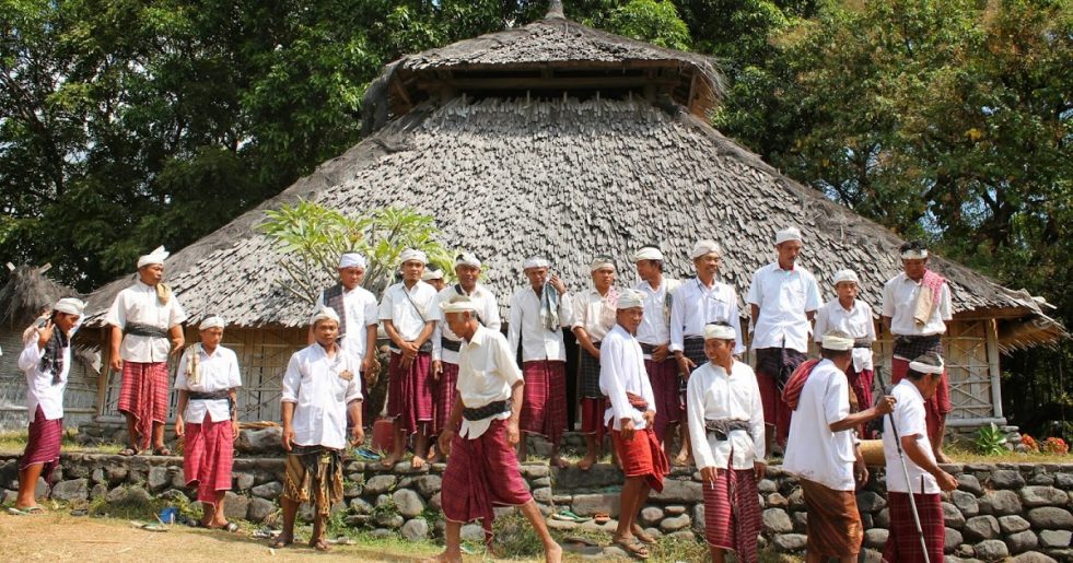 Warga-Masyarakat-Penganut-Islam-Wetu-Telu