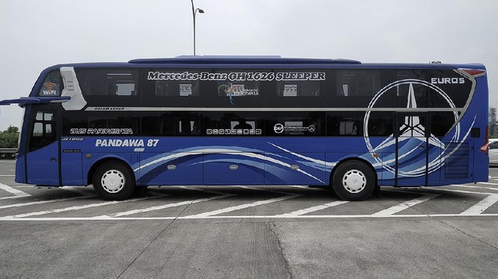 ilustrasi double decker bus / detik oto