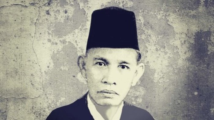 Mahmoed Joenoes, ulama bidang tafsir dan ahli pendidikan Islam Indonesia. 