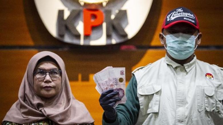 Pelanggaran Etik di KPK dan Masalah Demokrasi