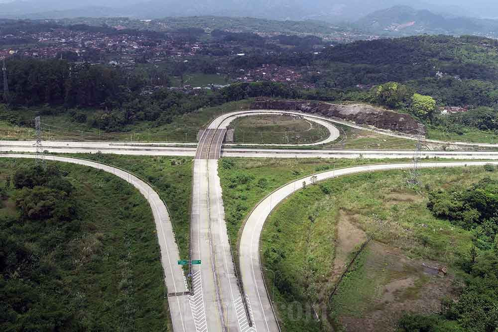 Ilustrasi, pengerjaan proyek jalan tol Cisumdawu - Kementerian PUPR