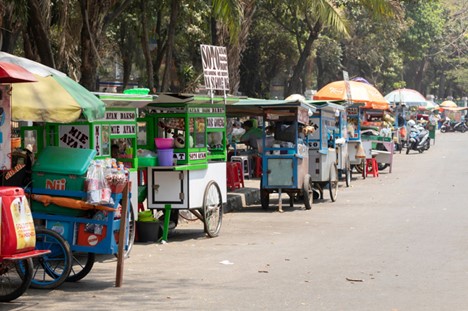 Pedagang K5 dan UMKM Wajib Bersertifikat Halal