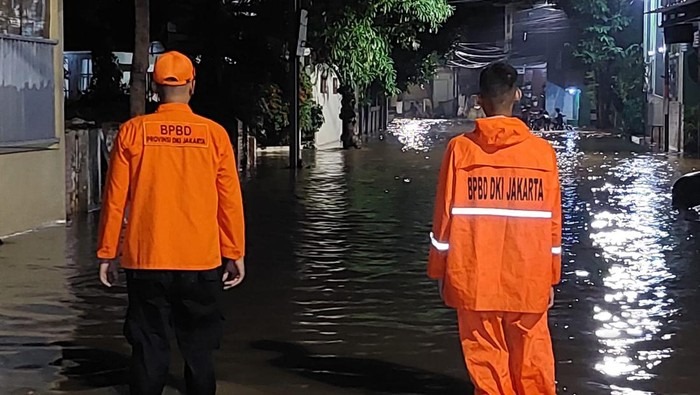 Banjir Melanda Sejumlah Wilayah DKI Jakarta