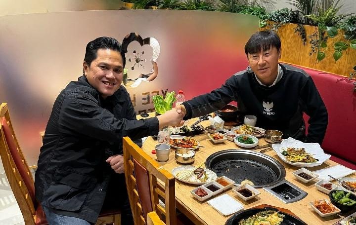 Erick Thohir dan Shin Tae-yong Sepakat Melanjutkan Kerja Sama Timnas Indonesia hingga 2027