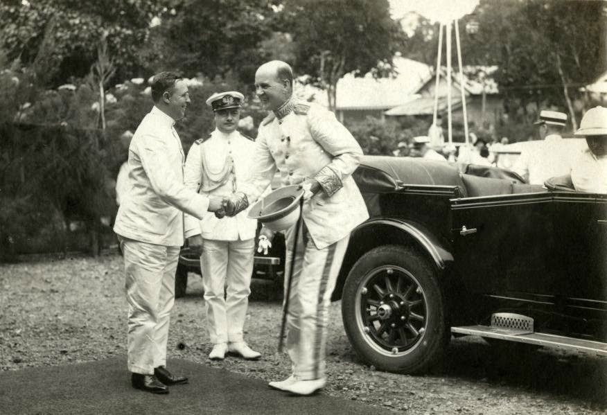Andries Cornelis Dirk (A.C.D.) de Graeff: Gubernur Hindia Belanda yang Mencoba Membangun Kepercayaan