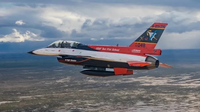 Militer AS Sukses Terbangkan Jet F-16 yang Dikendalikan AI, China Waspada