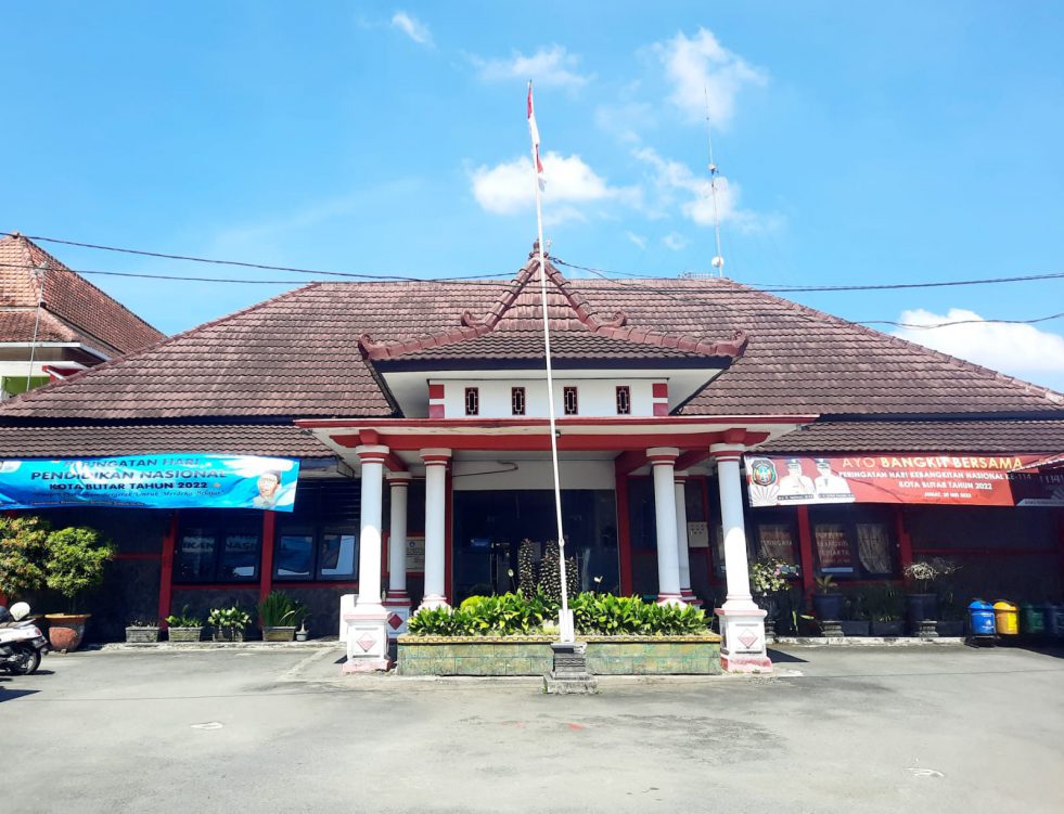 Jelang Laga Arema FC vs Dewa United, Dinas Pendidikan Kota Blitar Mengeluarkan Surat Edaran Pembelajaran Secara Daring