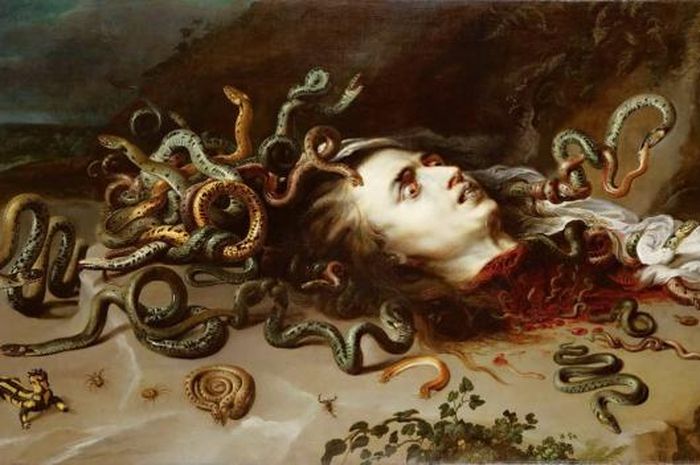 Medusa: Dari Mitos Kuno hingga Simbol Trauma