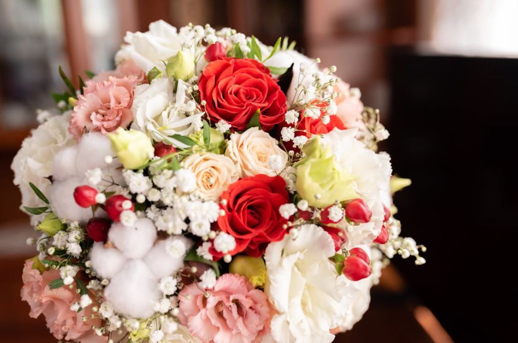 Anda ingin menyampaikan perasaan di Hari Valentine melalui bunga? Ketahui jenis yang cocok menurut bahasa bunga. (Sumber: Pexels)