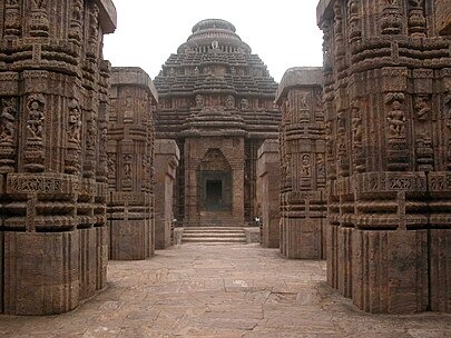 Kuil Matahari Konark (Wikipedia)