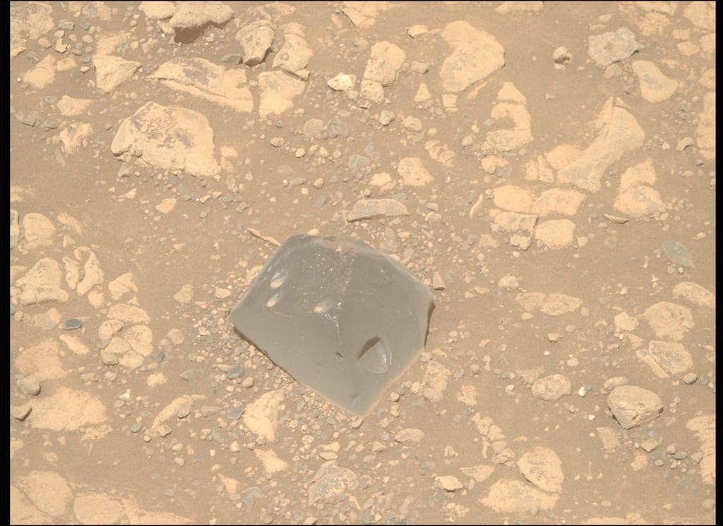 Wahana Penjelajah NASA Temukan Batu Misterius ‘Skull Hill’ di Mars