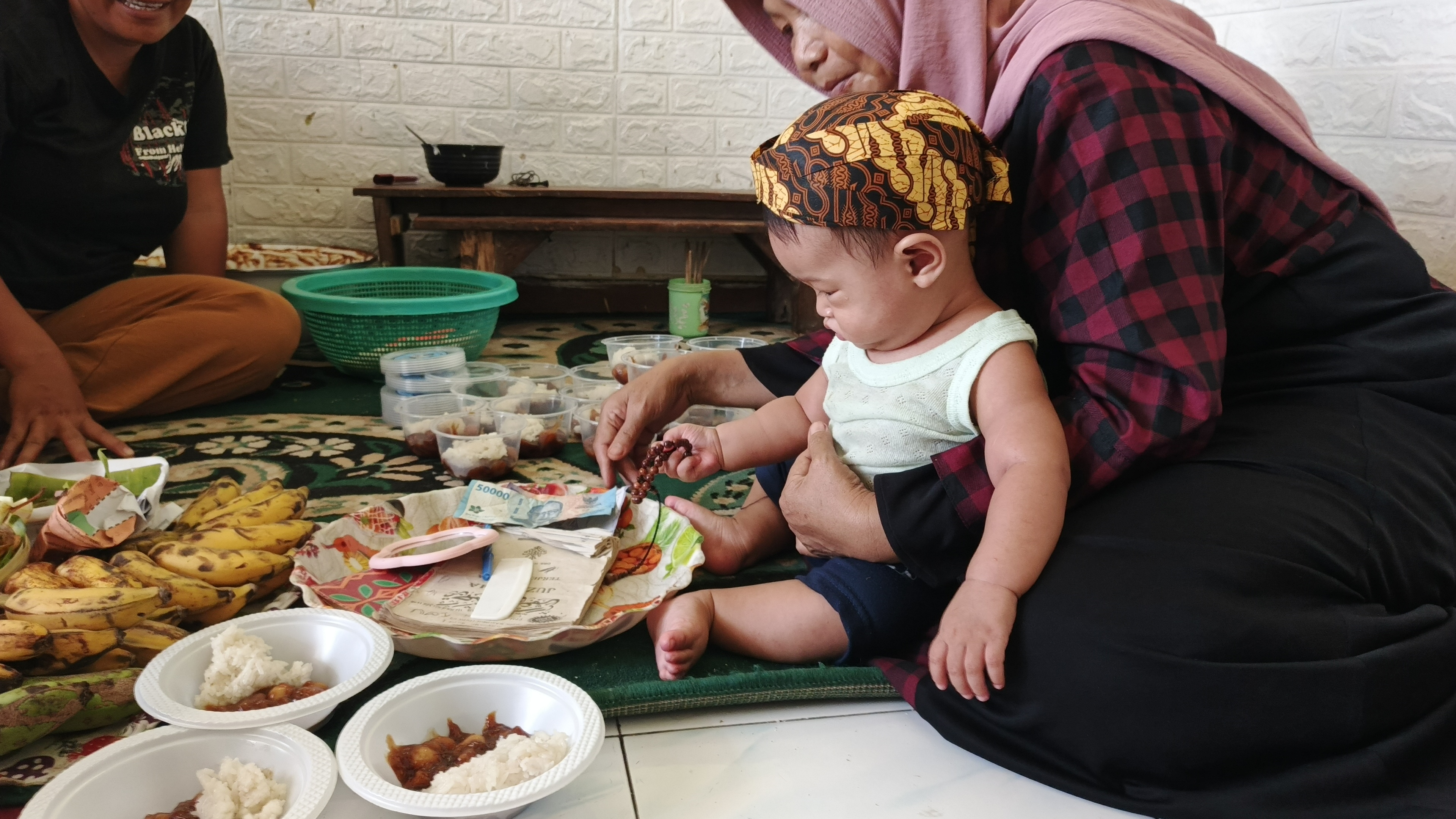 Mudun Lemah: Simbol Rasa Syukur dan Harapan bagi Anak di Jawa Tengah