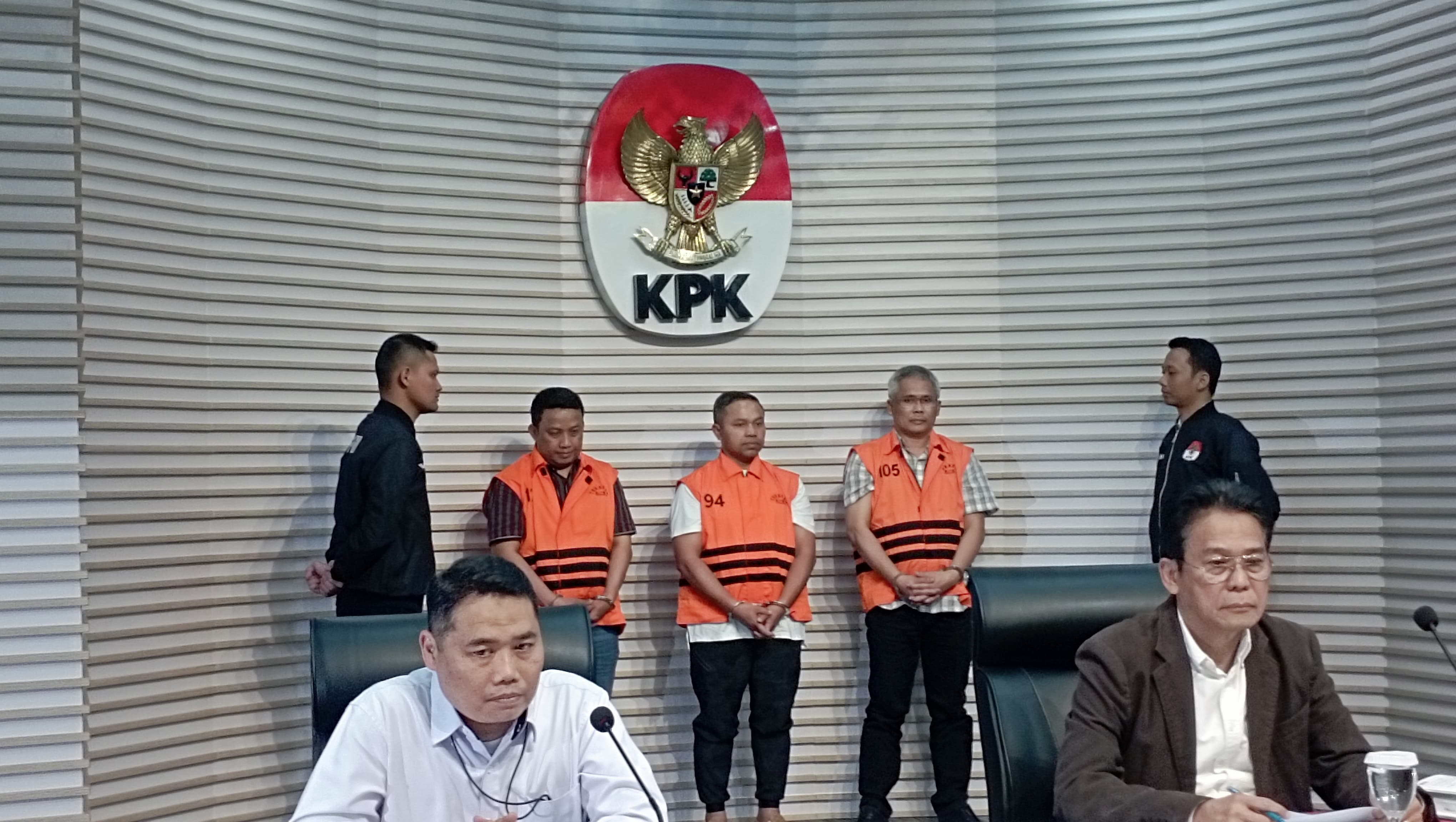 KPK Tetapkan Gubernur Riau Abdul Wahid sebagai Tersangka Kasus Korupsi Proyek Infrastruktur