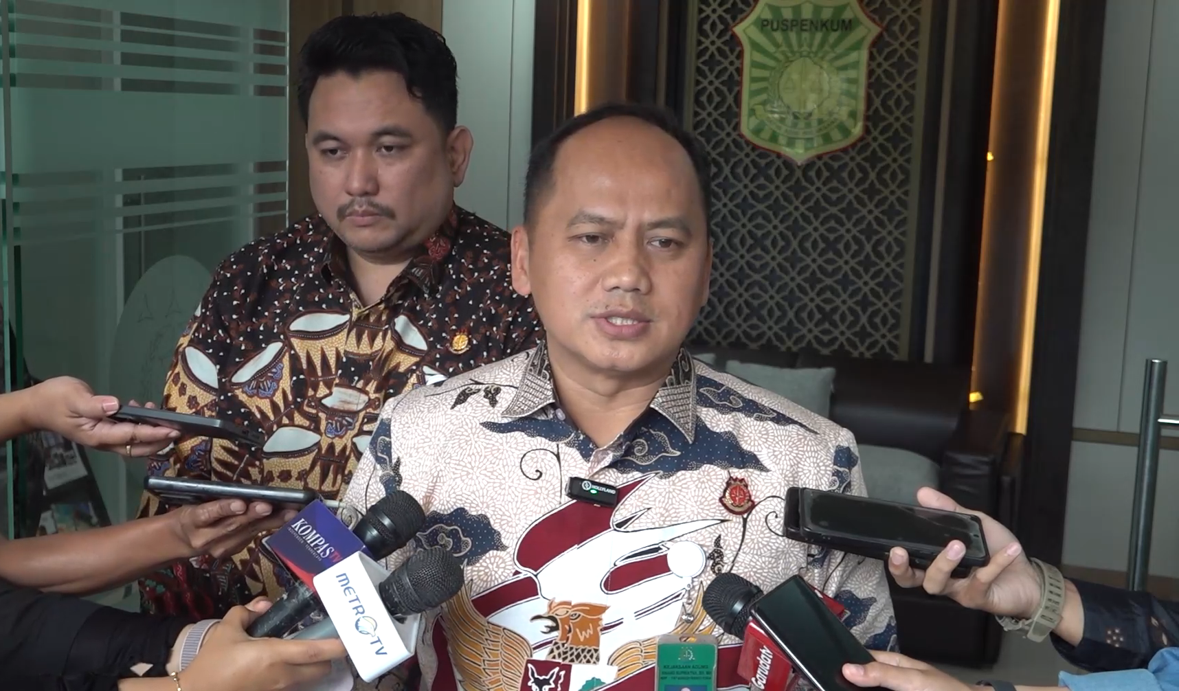 OTT KPK di Banten: Kejagung Tetapkan 5 Tersangka, Tiga Oknum Jaksa dan Dua Pihak Swasta