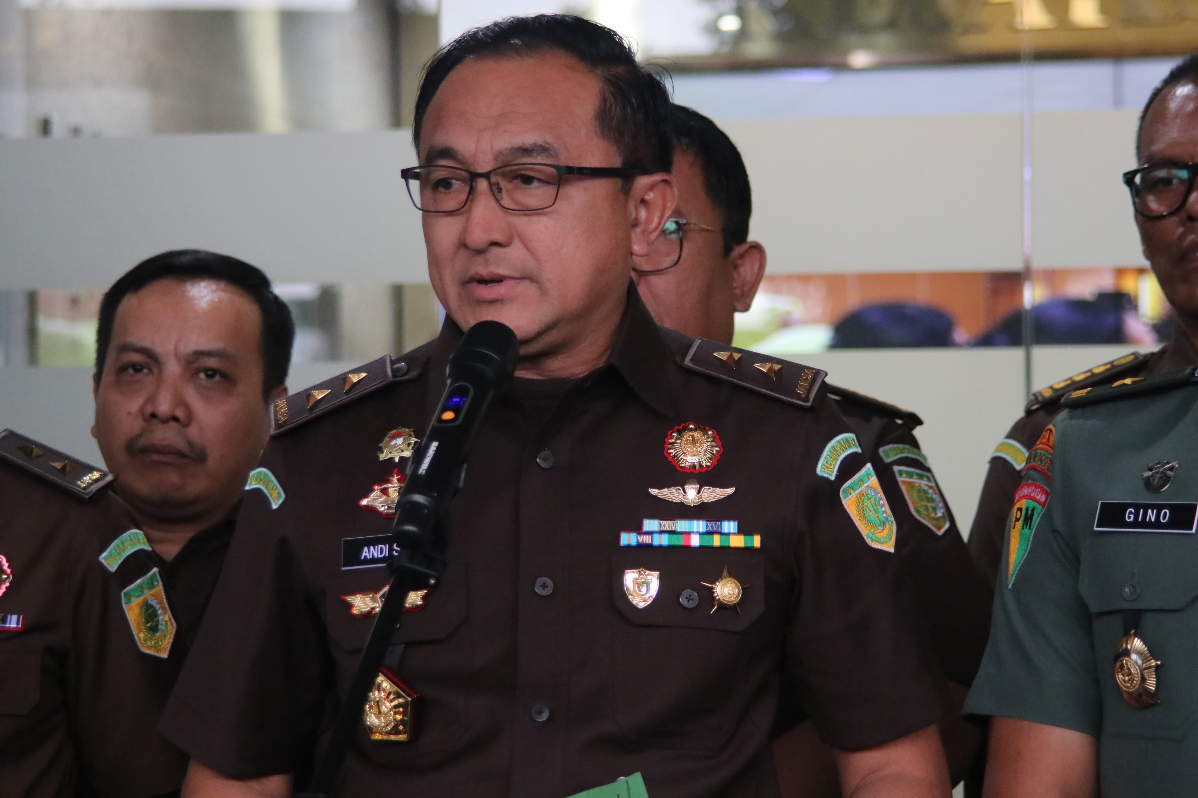 Kejagung Serahkan Dua Tersangka Korupsi Satelit 123° BT ke Pengadilan Militer, Satu CEO Navayo Masih Buron