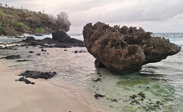 Pulau Natal yang Berpenduduk Mayoritas Muslim