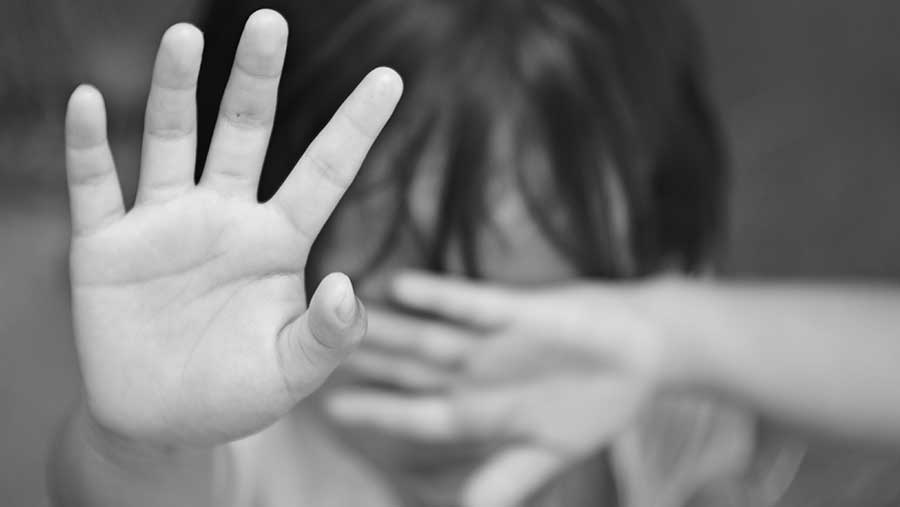 Mengungkap Bahaya Child Grooming pada Anak