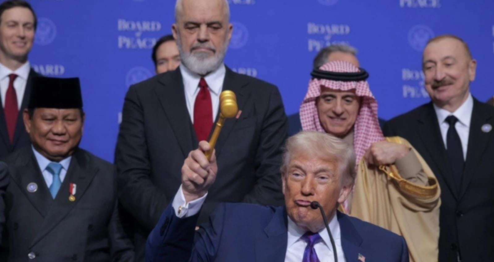 Board of Peace dan Rekonstruksi Gaza: Janji Miliaran Dolar Trump–Prabowo atau Sekadar Panggung Politik?
