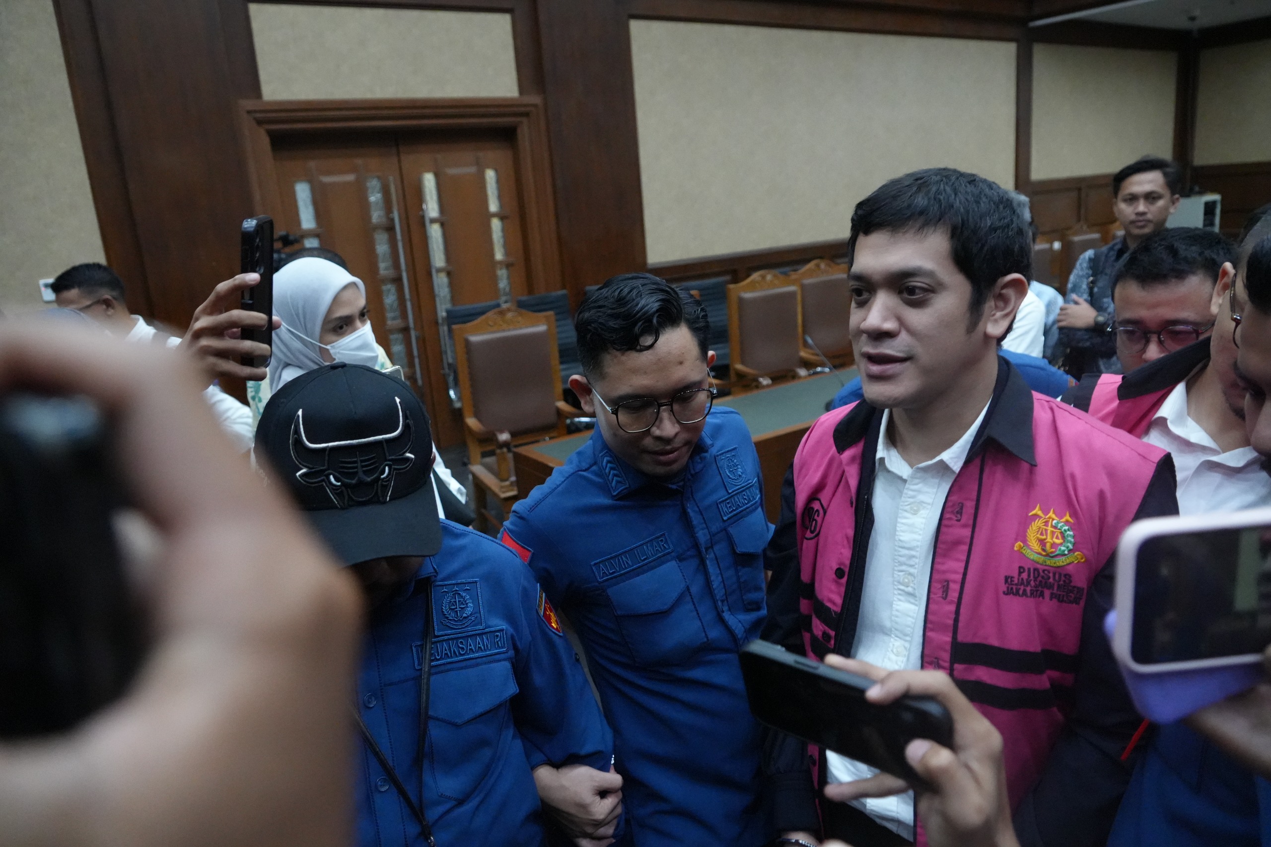 Anak Riza Chalid Divonis 15 Tahun Penjara ‎