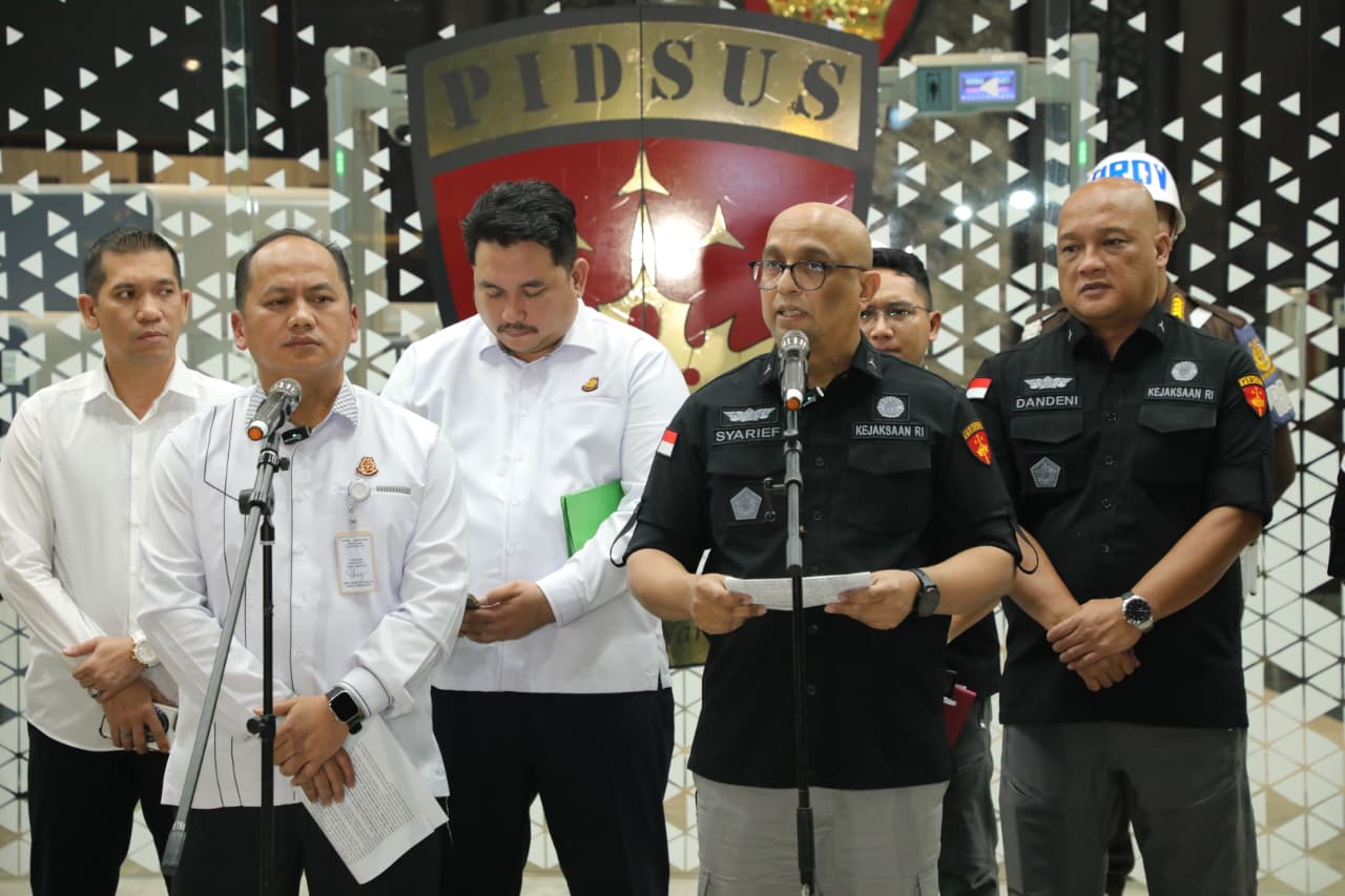 Kejagung Tetapkan 11 Tersangka Korupsi Ekspor CPO, Negara Rugi hingga Rp14,3 Triliun
